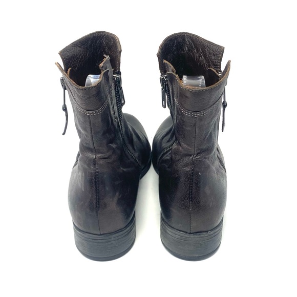 Think! Boots - Picture 6 of 7